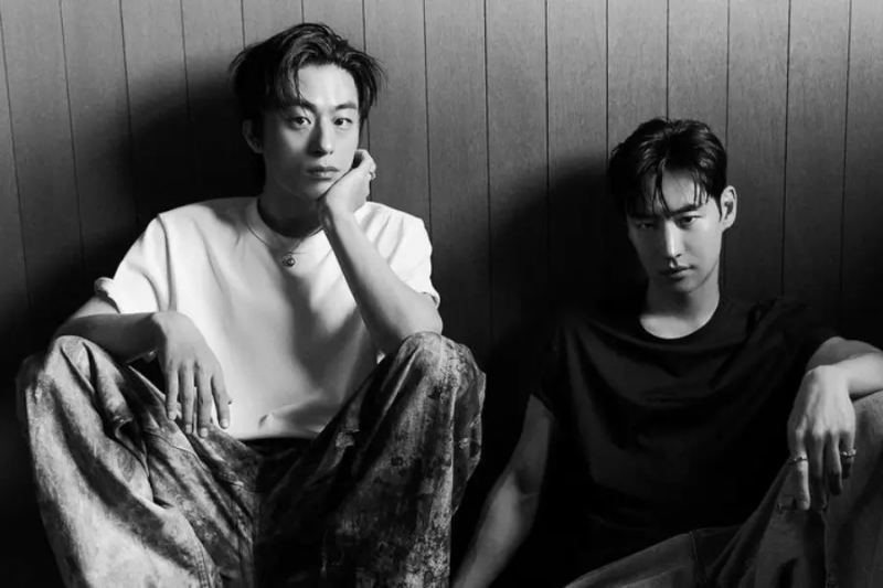 Lee Je Hoon og Koo Kyo Hwan roser hinanden og taler om deres roller i 'Escape'