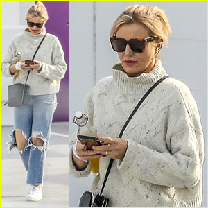 아기 Raddix를 환영한 후 그녀의 손에 Cameron Diaz 스포츠 붕대 | 카메론 디아즈