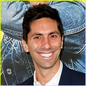Som's Nev Schulman Leaves Huge Tip for Pregnant Server at Denver Airport