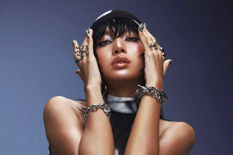 BLACKPINK's Lisa To Headline 2024 Global Citizen Festival
