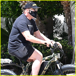 Arnold Schwarzenegger va en bicicleta enmig de notícies que serà un avi! | Arnold Schwarzenegger