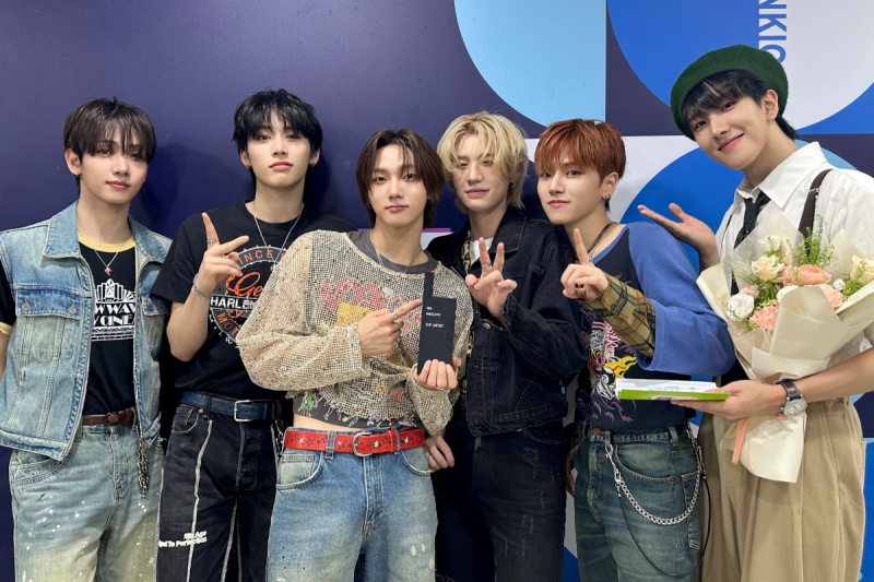 Panoorin: BOYNEXTDOOR Nakuha ang 2nd Win Para sa 'Nice Guy' Sa 'Inkigayo'; Mga Pagtatanghal Ni MEOVV, Yeonjun, Hwasa, At Higit Pa