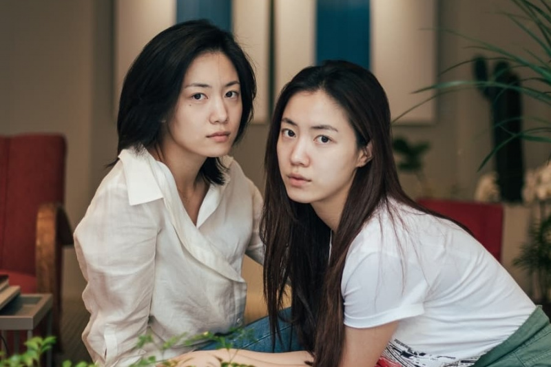 Das ehemalige T-ara-Mitglied Ryu Hwayoung und ihre Schwester Ryu Hyoyoung widerlegen die Bemerkungen des ehemaligen CEO zu früheren Kontroversen
