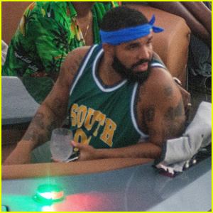 Drake sale en un paseo en bote con amigos en Barbados | Pato