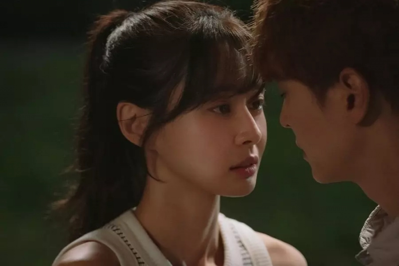 3 spôsoby, ako Kwon Nara vyjadrila svoje pocity pre Joo Won v 'The Midnight Studio'