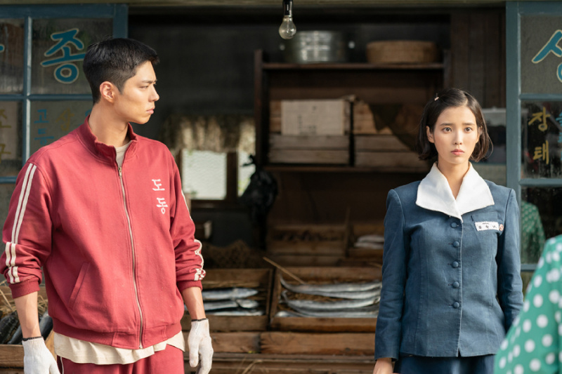 IU와 Park Bo Gum의 'When When Life Give you Tangerines'는 독특한 릴리스 일정을 공개합니다.