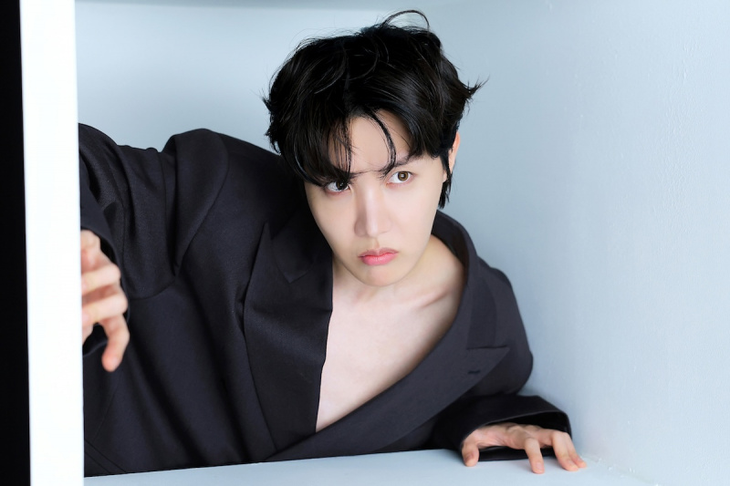BIGHIT MUSIC objavljuje najavu u vezi s otpuštanjem iz vojske j-hopea BTS-a