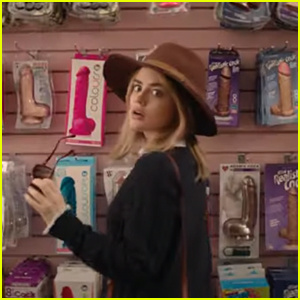  Lucy Hale vytváří netradiční seznam úkolů'A Nice Girl Like You' - Watch The Trailer Now!