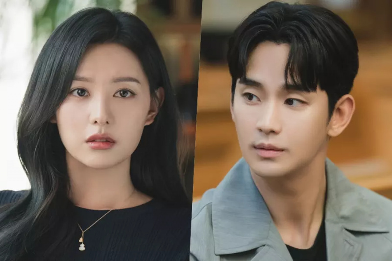 Kim Soo Hyun očajnički pokušava uvjeriti Kim Ji Wona da se podvrgne operaciji u 'Kraljici suza'