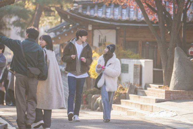Na di Woo dan Lee Se Young Nikmati tarikh riang di 'Motel California'