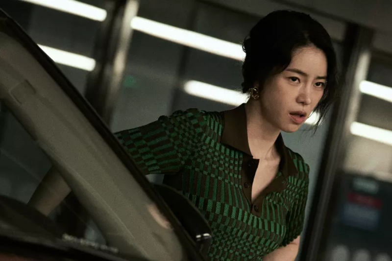 Lim Ji Yeon ist eine mysteriöse Figur, die sich im kommenden Film „Revolver“ um Jeon Do Yeon herumtreibt