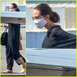 Angelina Jolie landt terug in L.A. na een privévlucht met haar kinderen | Angelina Jolie