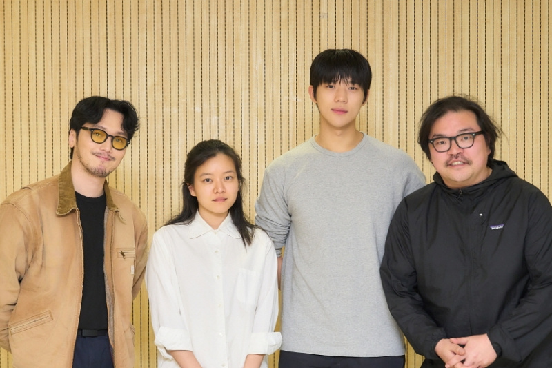 Go Ah Sung, Byun Yo Han e Moon Sang Min impressionano durante la lettura della sceneggiatura del prossimo film romantico