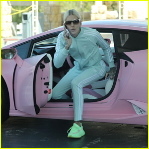 Jeffree Star pleacă să-și umple Lamborghini-ul roz | Jeffree Star
