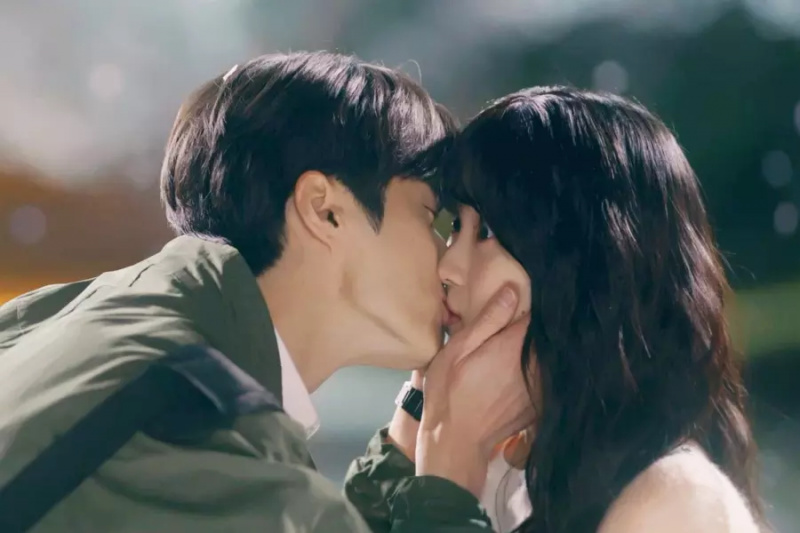 “Lovely Runner” e suas estrelas conquistam o ranking de atores e dramas mais badalados pela segunda semana