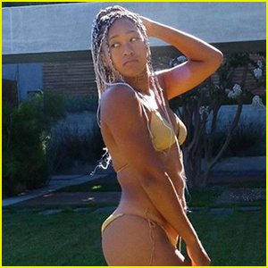 Naomi Osaka Bertepuk Tangan Pada Pengkritik Yang Menyuruhnya Mengekalkan 'Imej Tidak Bersalah' Di Atas Foto Bikini | Naomi Osaka