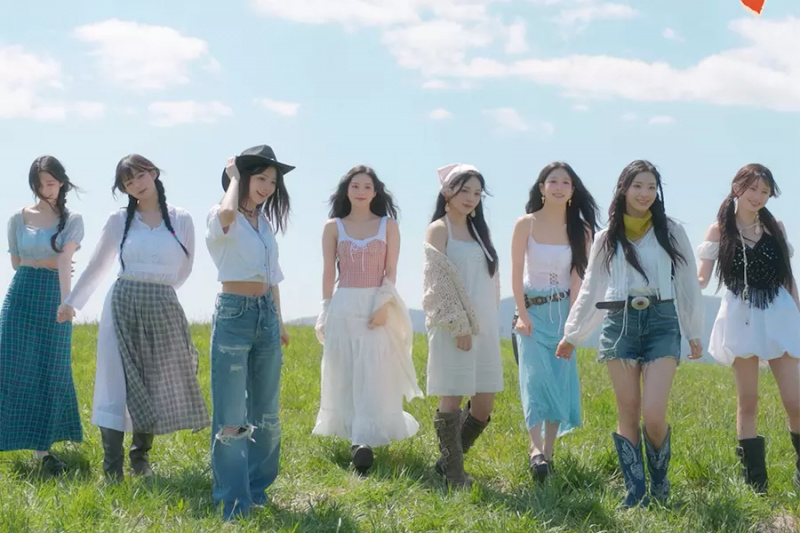 fromis_9、次のアルバムの新しいティーザーで8月のカムバック日を発表