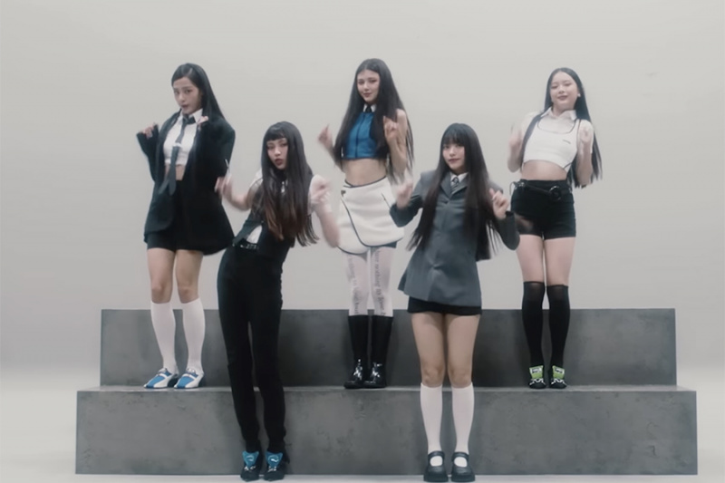 “Cookie” ของ NewJeans กลายเป็นเอ็มวีที่ 4 ที่มียอดวิวทะลุ 100 ล้านวิว