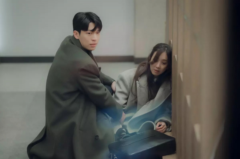 Jung Ryeo Won se prăbușește după o confruntare intensă în finala „The Midnight Romance In Hagwon”