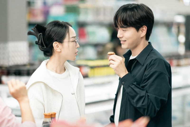 Shin Hae Sun i Lee Jin Uk to byli partnerzy, którzy ożywiają swój romans w „Dear Hyeri”