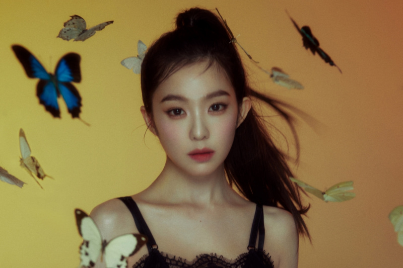 Irene von Red Velvet führt die iTunes-Charts an und erzielt in nur einem Tag die höchsten 1.-Wochen-Verkäufe aller SM-Solistinnen