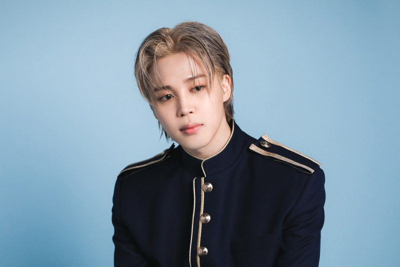 BTS:s Jimins 'Who' blir den första K-Pop-sololåten att spendera sina första 3 veckor i topp 25 av Storbritanniens officiella singellista