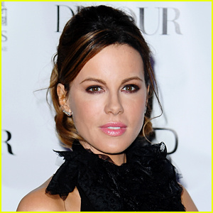 Kate Beckinsale Turun Pengulas Siapa Kata'All Lives Matter'