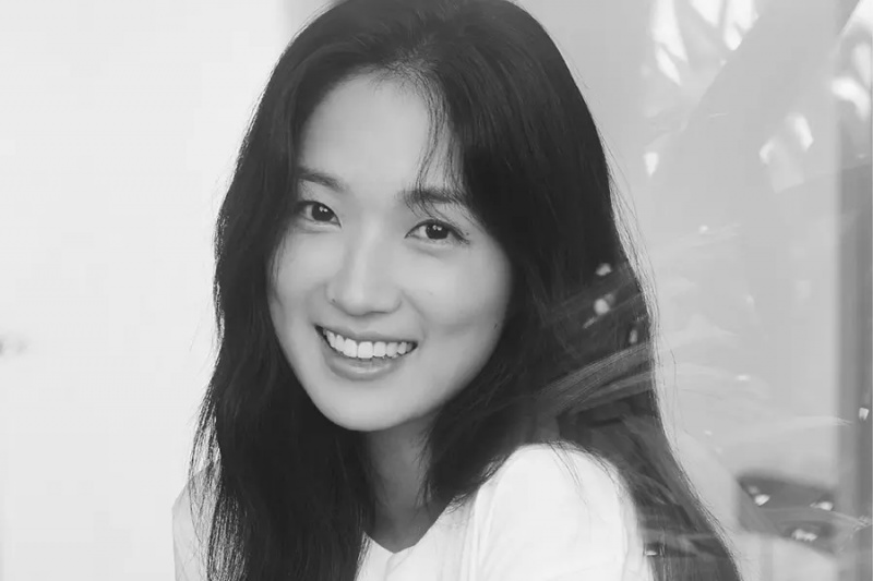 Kim Hye Yoon обявява турне за срещи с фенове