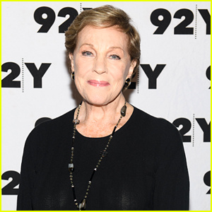 Converses de Julie Andrews'Princess Diaries 3' & Wants It to Happen Sooner Rather Than Later