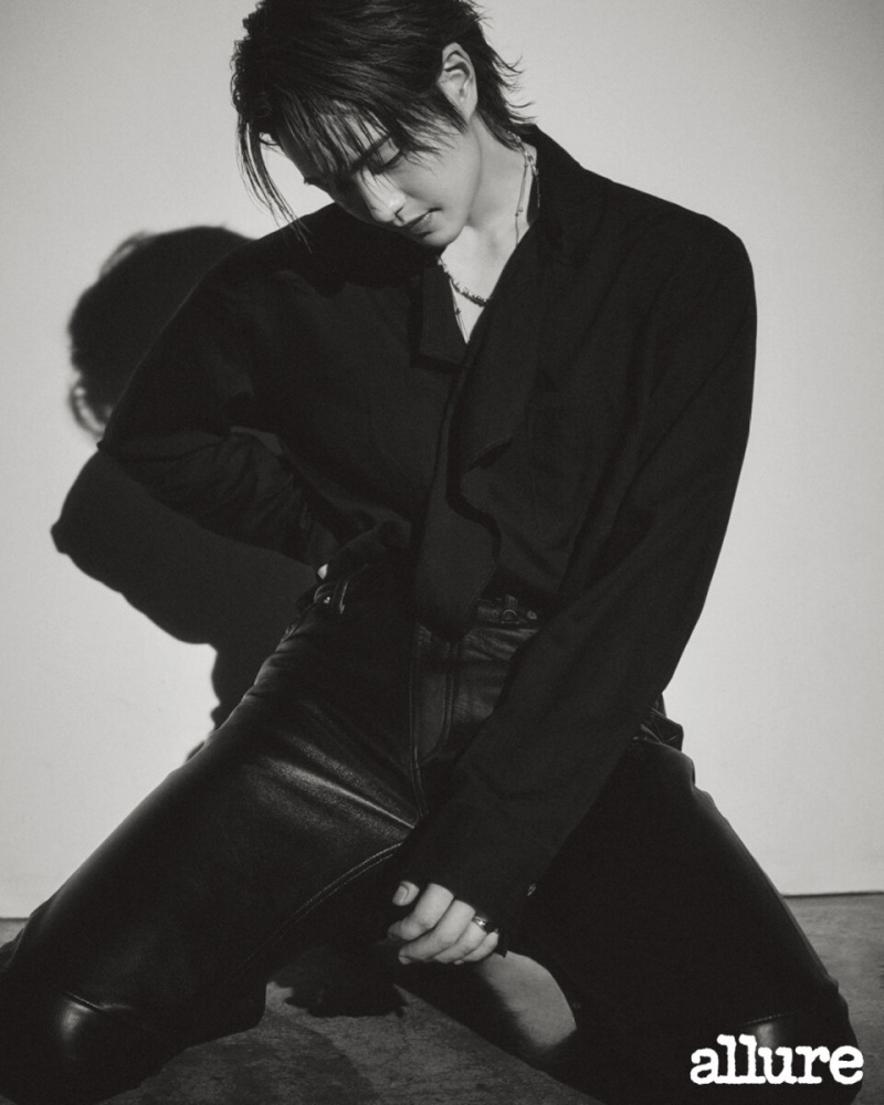   Onew For Allure Korea এপ্রিল 2023 ইস্যু