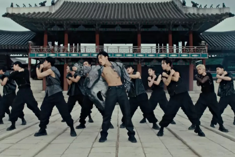 Sledujte: ATEEZ's San Wows with Epic Performance Video Set To Imagine Dragons' „Warriors“